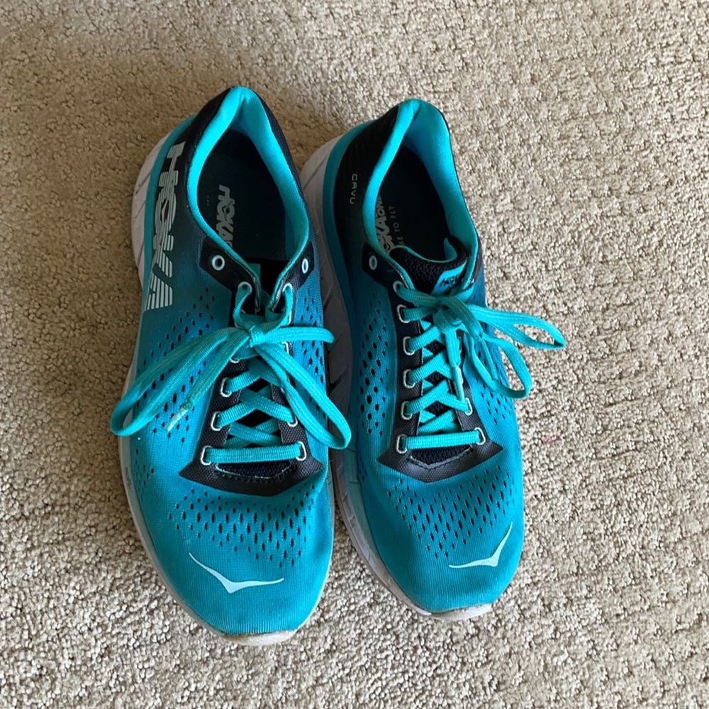 Hoka one cavu running shoes
